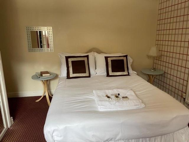 Hotel Bertie Pontypridd Trehafod Esterno foto